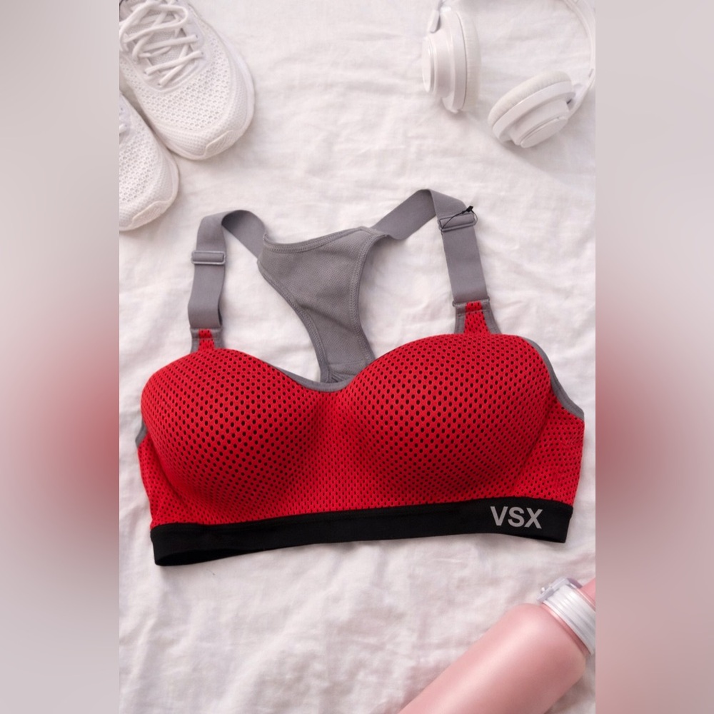 VSX Victoria’s Secret Sport Bra Red Mesh Racerback High Impact Workout Bra 34B